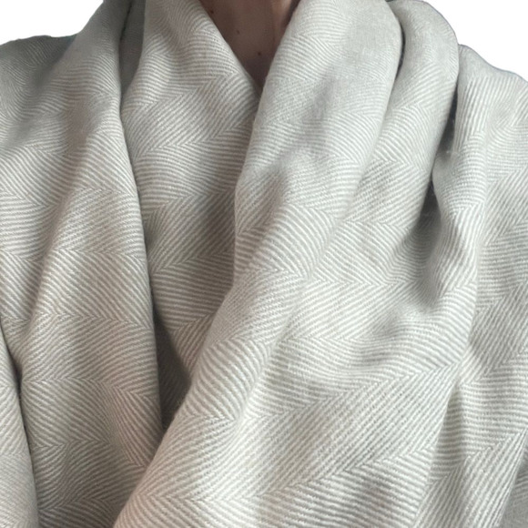 Cost Plus World Market Cream Herringbone Shawl - Picture 1 of 6